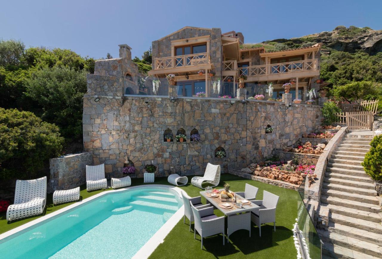 אגיה פלגיה קיתירה Felini Palace מראה חיצוני תמונה